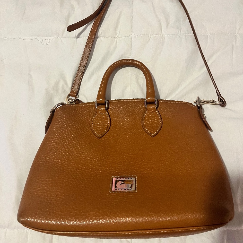 dooney and bourke purse